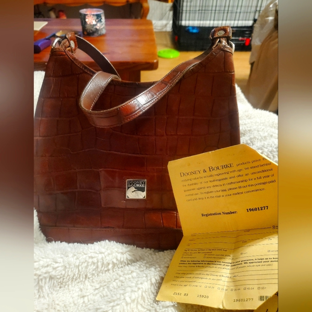 Vintage Dooney & Bourke bag